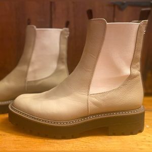 Sam Edelman Laguna Chelsea Boot